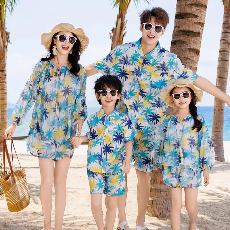 The Plant Parent - ครอบครัววันหยุดดูชุดจับคู่วันหยุดเด็กชายหาด 2 ชิ้นชุดพ่อแม่ลูกลูกชาย Daguhter กางเกงขาสั้น 2